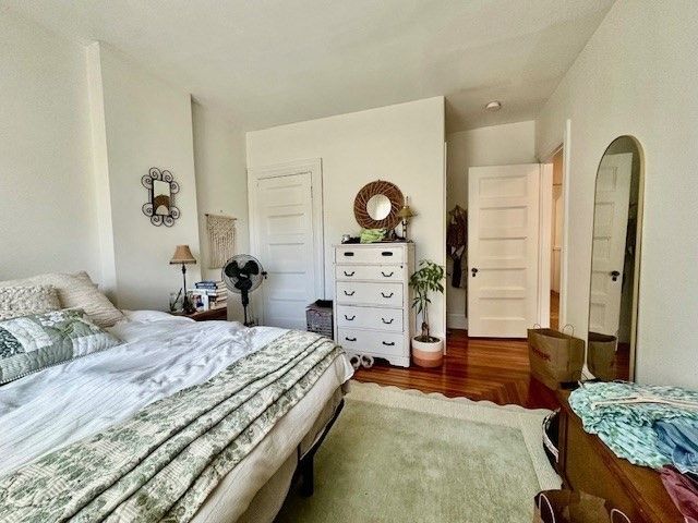 305 Cabot St. 4, Newton, MA 02460