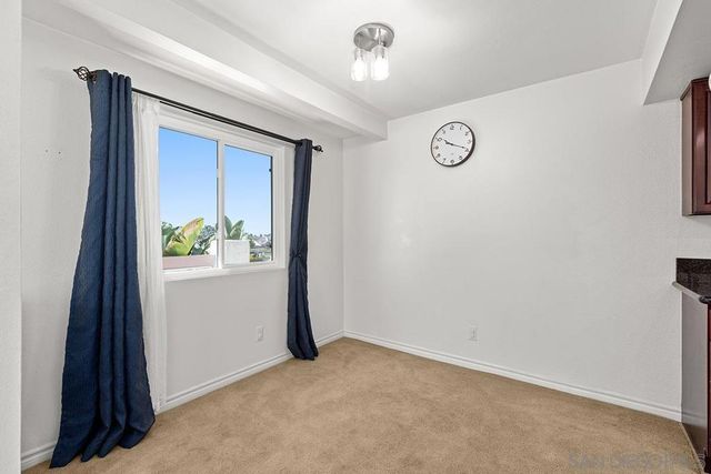 13262 Salmon River Rd 204, San Diego, CA 92129