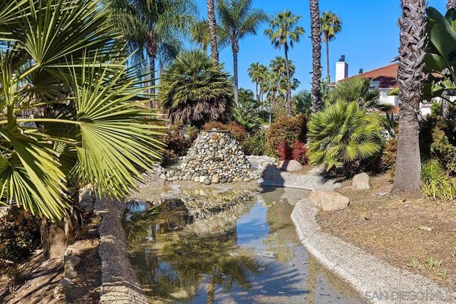 13262 Salmon River Rd 204, San Diego, CA 92129