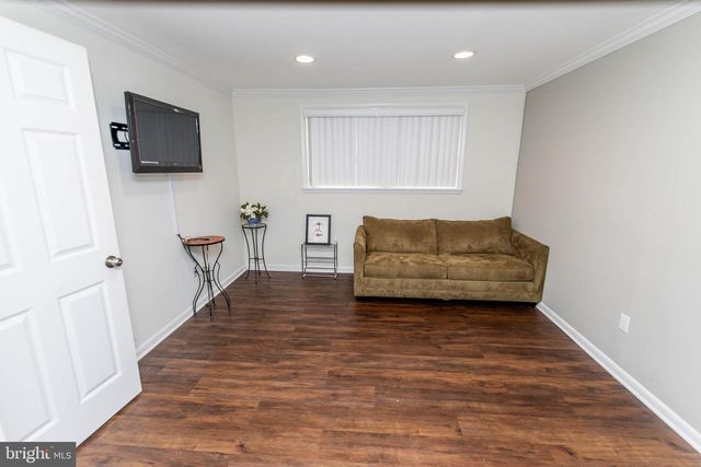 15613 WEMBROUGH ST, Silver Spring, MD 20905