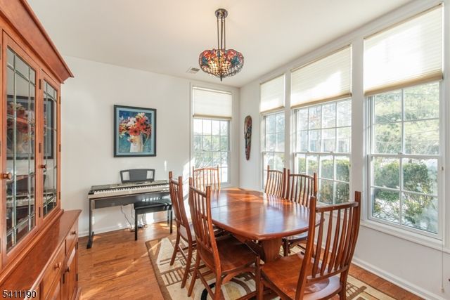 301 Kensington Ln, Livingston Twp., NJ 07039