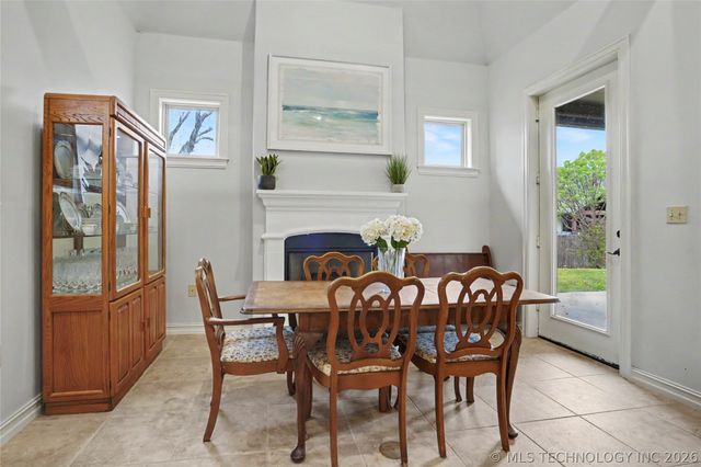 10474 S 86th Place, Bixby, OK 74133