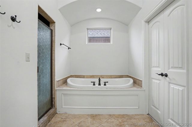 10474 S 86th Place, Bixby, OK 74133