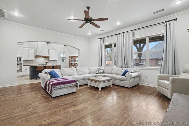 10474 S 86th Place, Bixby, OK 74133