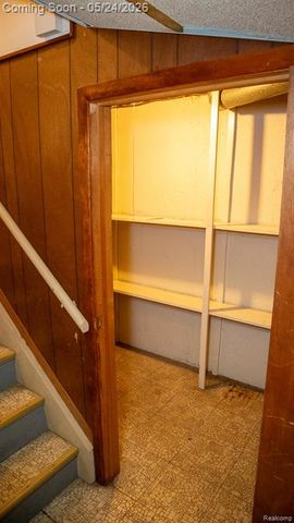 1011 Trevor Place, Detroit, MI 48207
