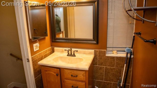 1011 Trevor Place, Detroit, MI 48207