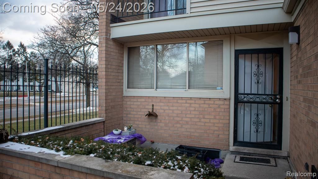 1011 Trevor Place, Detroit, MI 48207