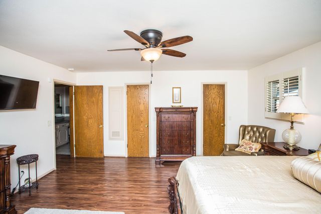 1208 Dallas, Plainview, TX 79072