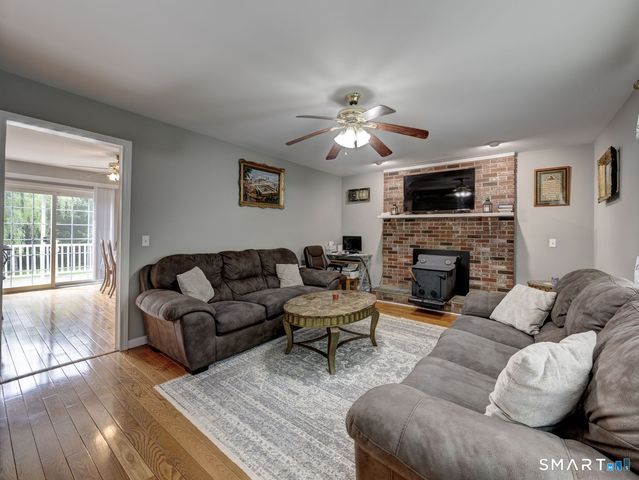 100 Mount Tobe Road, Plymouth, CT 06782