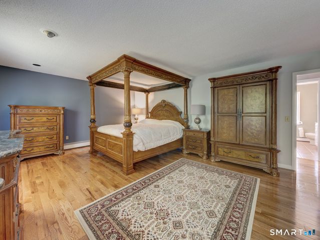 100 Mount Tobe Road, Plymouth, CT 06782