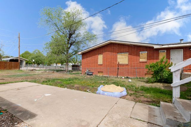 825 HOLCOMB AVE, Rapid City, SD 57701