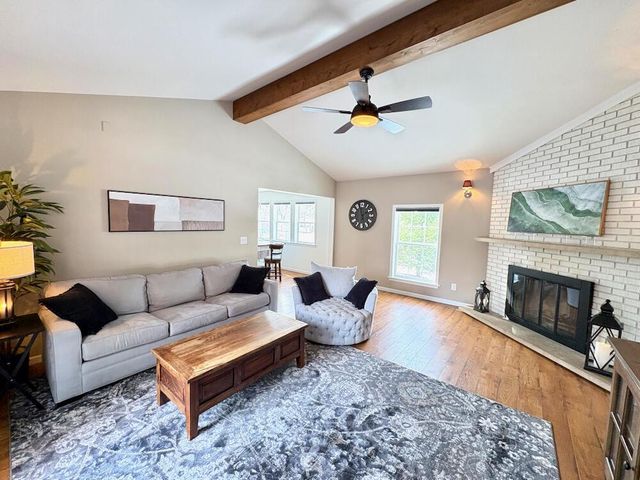 426 Sylvan DRIVE, Fontana, WI 53125