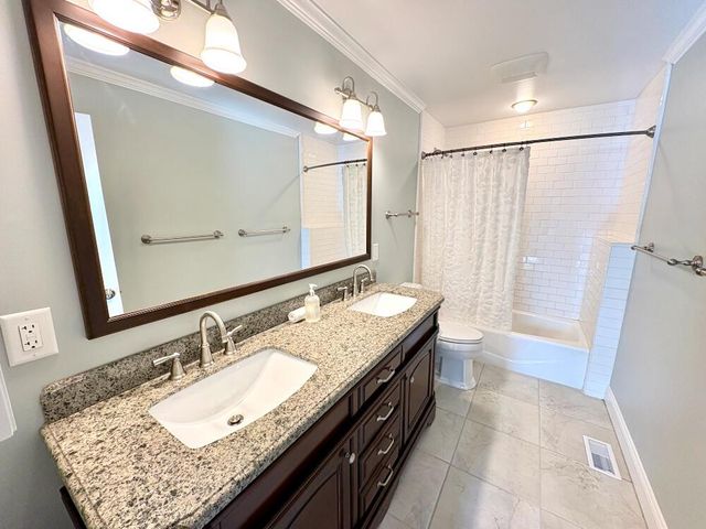 426 Sylvan DRIVE, Fontana, WI 53125