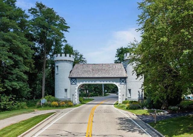 426 Sylvan DRIVE, Fontana, WI 53125