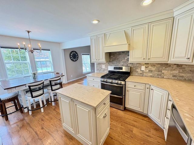 426 Sylvan DRIVE, Fontana, WI 53125