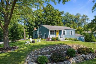 426 Sylvan DRIVE, Fontana, WI 53125