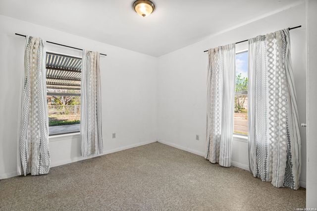 4135 King Krest, San Antonio, TX 78219