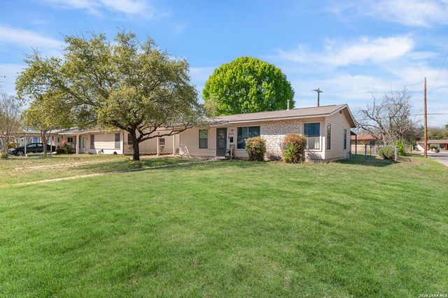 4135 King Krest, San Antonio, TX 78219