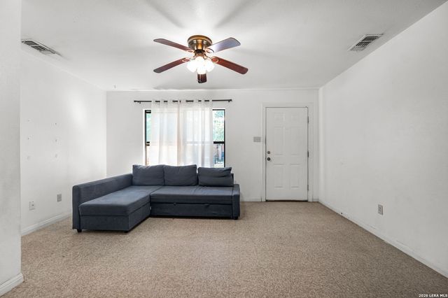 4135 King Krest, San Antonio, TX 78219