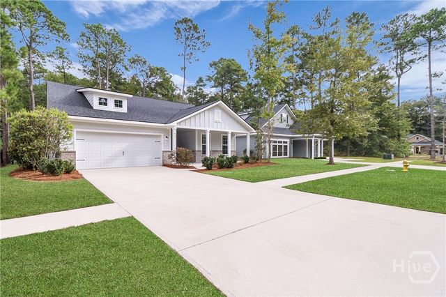 40 Washington Way, Richmond Hill, GA 31324