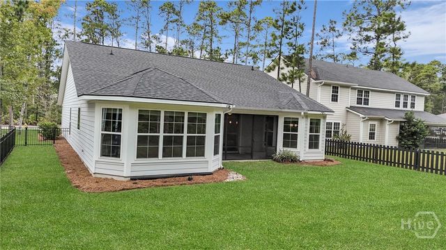 40 Washington Way, Richmond Hill, GA 31324