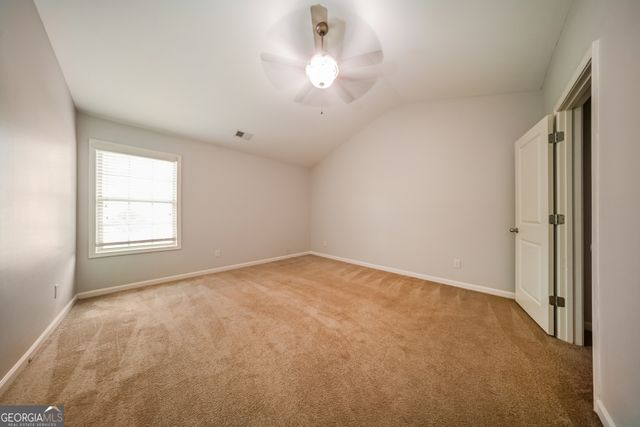 324 Cliffhaven Circle, Newnan, GA 30263