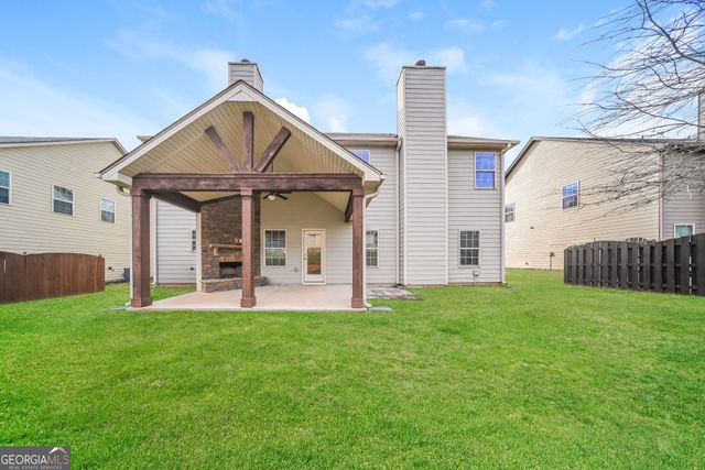 324 Cliffhaven Circle, Newnan, GA 30263