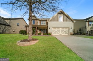 324 Cliffhaven Circle, Newnan, GA 30263