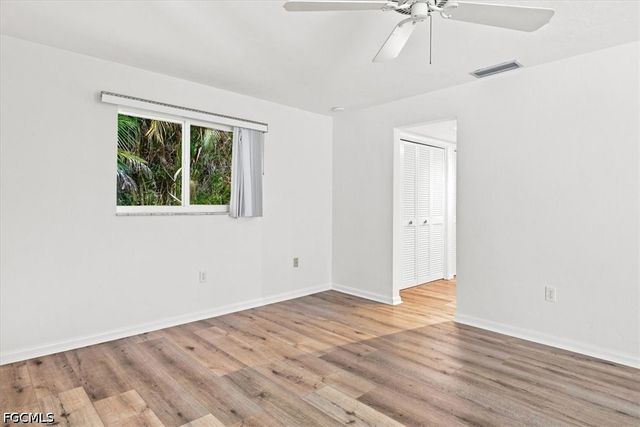 1364 Shadow LN, Fort Myers, FL 33901