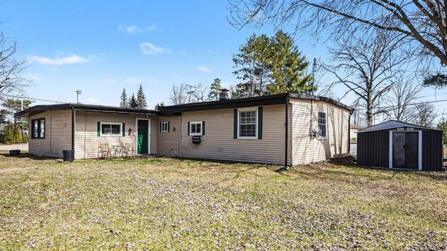 4042 S Oak Drive, Beaverton, MI 48612