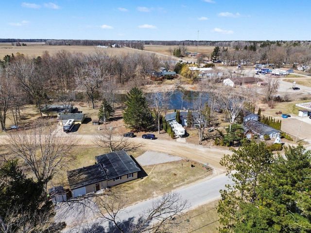 4042 S Oak Drive, Beaverton, MI 48612