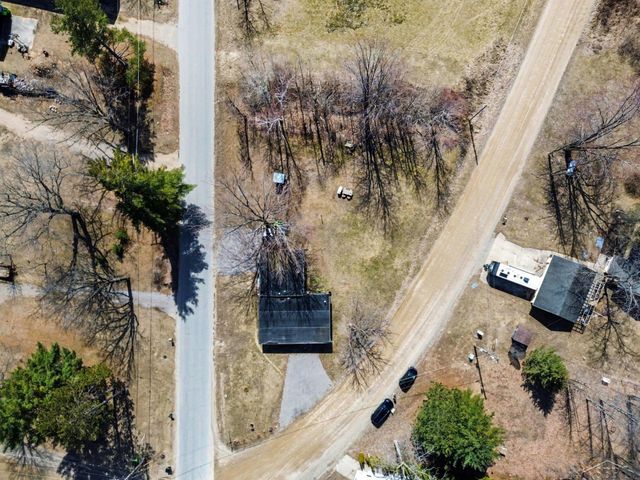 4042 S Oak Drive, Beaverton, MI 48612