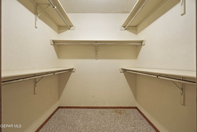 360 RIO ESTANCIA Drive, El Paso, TX 79932
