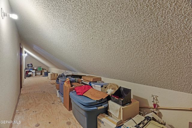 360 RIO ESTANCIA Drive, El Paso, TX 79932