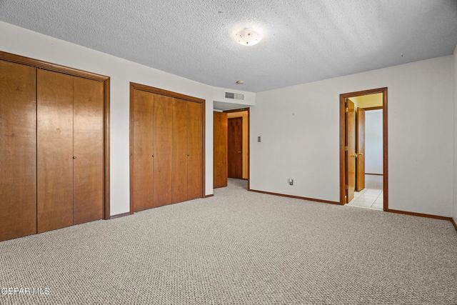 360 RIO ESTANCIA Drive, El Paso, TX 79932