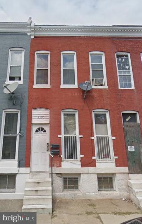 2590 W FAYETTE ST, Baltimore, MD 21223