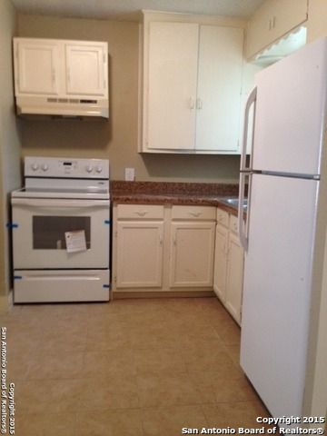 127 RIVERDALE DR, San Antonio, TX 78228