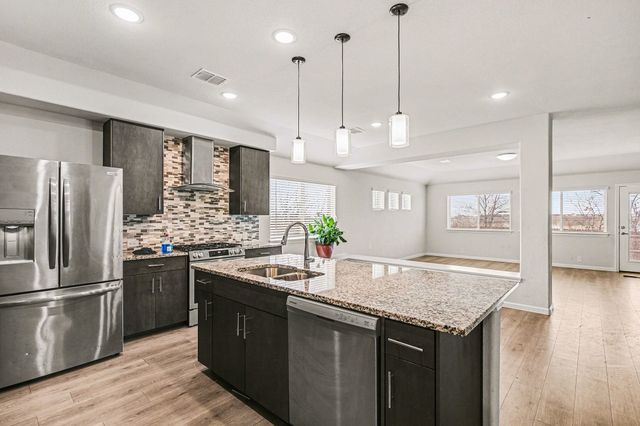 1365 Grand Meadows Drive, Godley, TX 76044