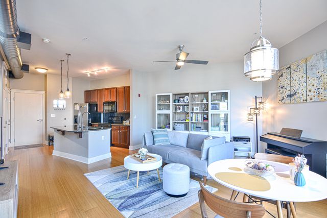 535 S Upper Street 422, Lexington, KY 40508