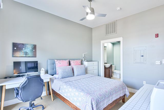 535 S Upper Street 422, Lexington, KY 40508