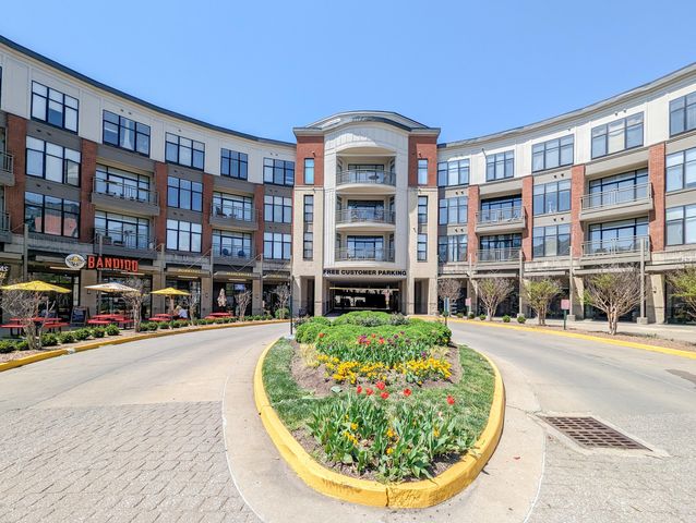 535 S Upper Street 422, Lexington, KY 40508