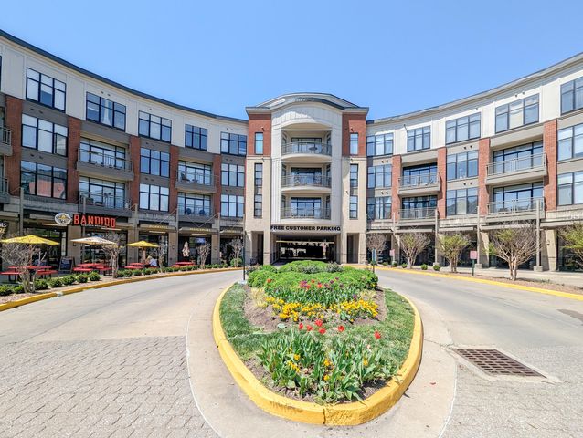 535 S Upper Street 422, Lexington, KY 40508