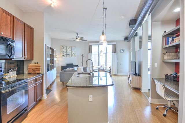 535 S Upper Street 422, Lexington, KY 40508
