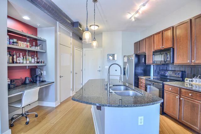 535 S Upper Street 422, Lexington, KY 40508