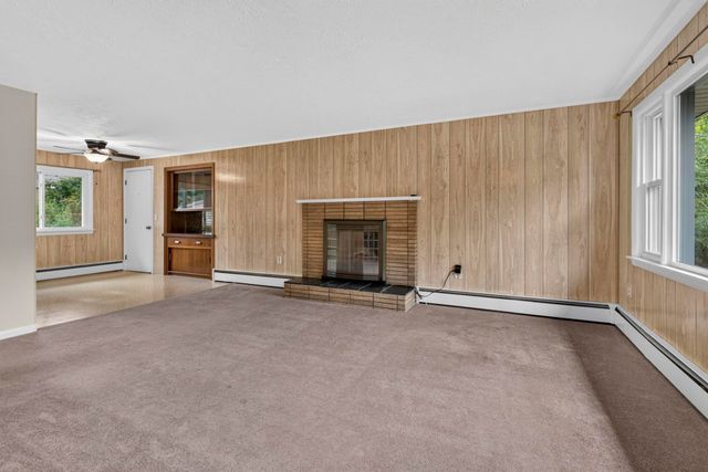 201 Paquette Avenue, Manchester, NH 03104