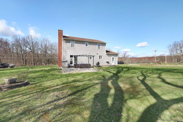 132 Bergerons Road, Westtown, NY 10998
