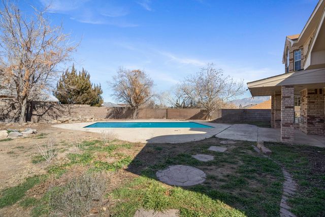 4327 Rio Colorado Road NW, Albuquerque, NM 87120