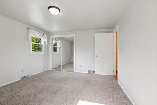 1126 DAVID LANE, Green Bay, WI 54313