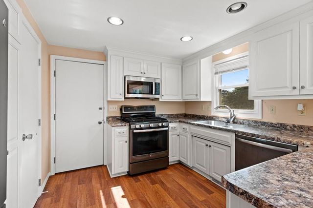 1126 DAVID LANE, Green Bay, WI 54313