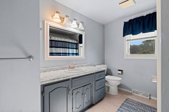 1126 DAVID LANE, Green Bay, WI 54313